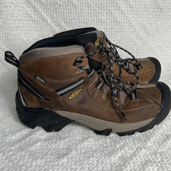 Keen men’s targhee mid-height waterproof hiking boots size 10 - Picture 4 of 14